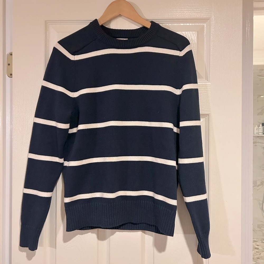 J. Crew Men's Sweater in Navy and White Stripes. Great condition.  Worn twice